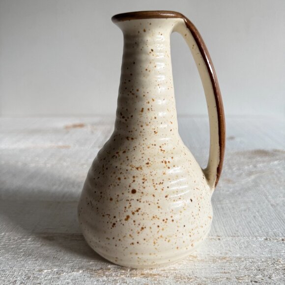 Vintage Cream and Brown Pottery Vase with Handle - Picture 3 of 10